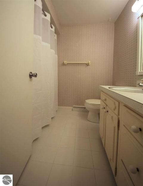 4552 Case Blvd, Interlochen, MI 49643 photo 22