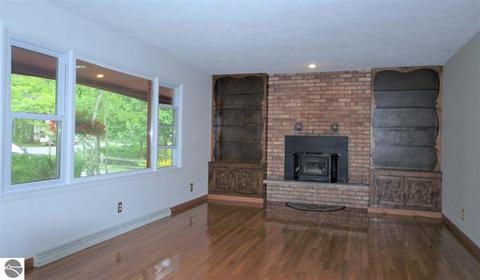 4552 Case Blvd, Interlochen, MI 49643 photo 5