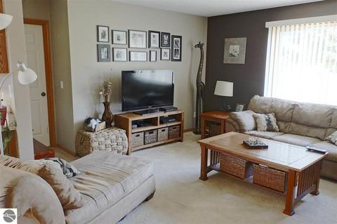 4957 E Pleasant Valley Rd, Shepherd, MI 48883 photo 5