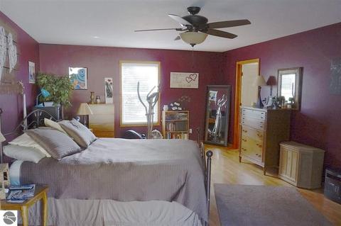 4957 E Pleasant Valley Rd, Shepherd, MI 48883 photo 7