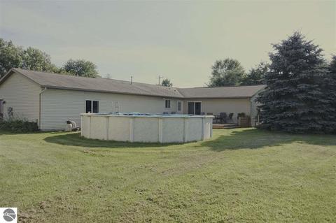 4957 E Pleasant Valley Rd, Shepherd, MI 48883 photo 45