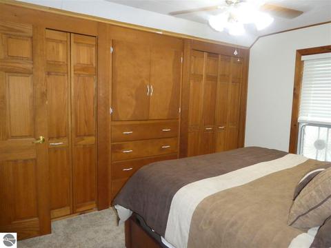 217 N Barnes St, Ithaca, MI 48847 photo 26