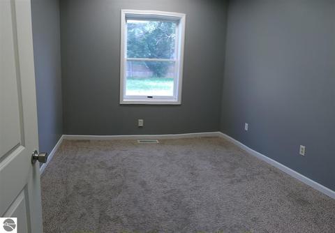 2185 Third St, Mount Pleasant, MI 48858 photo 10
