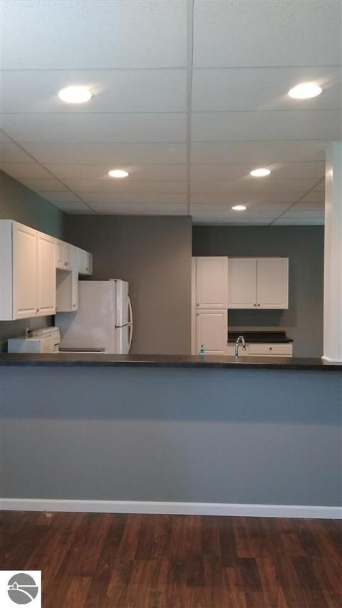 2185 Third St, Mount Pleasant, MI 48858 photo 4