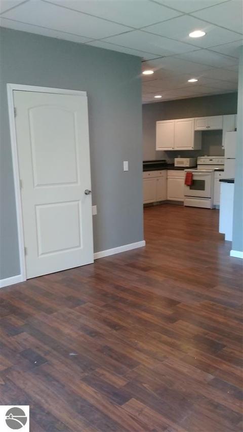 2185 Third St, Mount Pleasant, MI 48858 photo 3