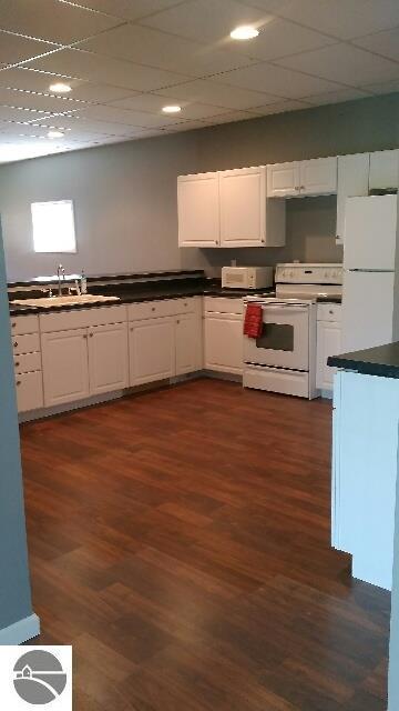 2185 Third St, Mount Pleasant, MI 48858 photo 2
