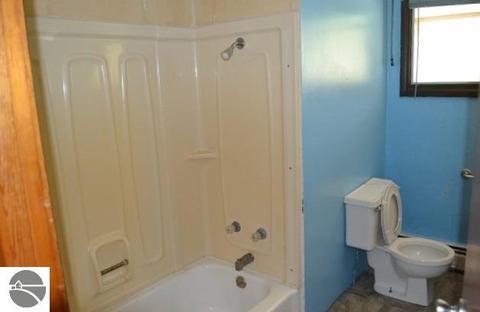 8806 W Pierce Rd, Sumner, MI 48889 photo 10