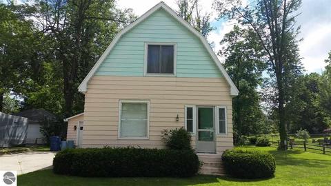 320 N Grv, Standish, MI 48658 photo 5