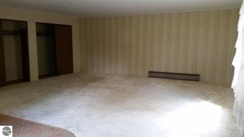 320 N Grv, Standish, MI 48658 photo 16