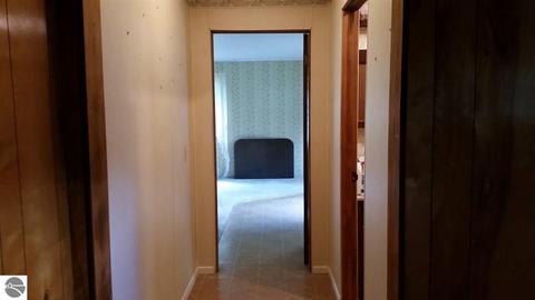 320 N Grv, Standish, MI 48658 photo 12