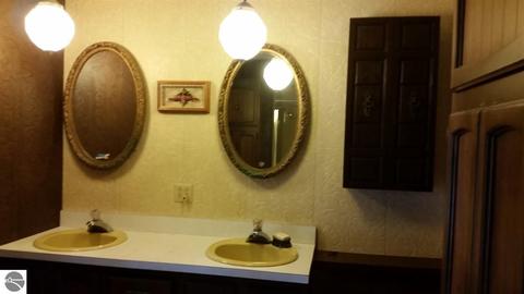 320 N Grv, Standish, MI 48658 photo 27