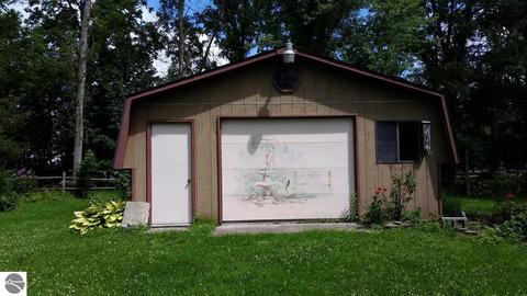 320 N Grv, Standish, MI 48658 photo 53