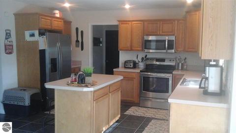 4390 S Loomis Rd, Shepherd, MI 48883 photo 3