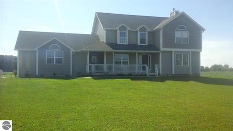 4390 S Loomis Rd, Shepherd, MI 48883 photo 1