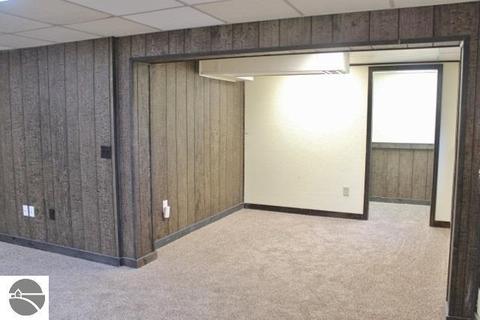 8840 S Circle Dr E, Farwell, MI 48622 photo 33
