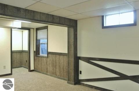 8840 S Circle Dr E, Farwell, MI 48622 photo 34