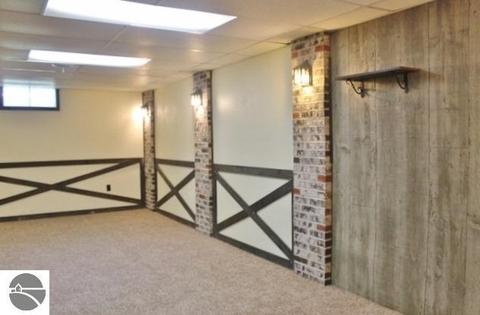 8840 S Circle Dr E, Farwell, MI 48622 photo 31