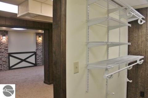 8840 S Circle Dr E, Farwell, MI 48622 photo 36