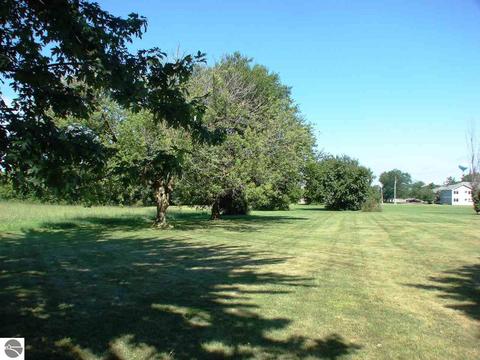430 N Saint Johns St, Ithaca, MI 48847 photo 32