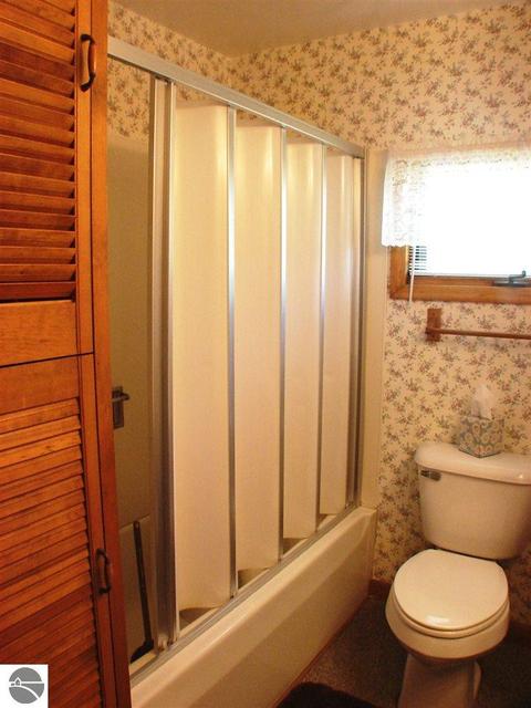 430 N Saint Johns St, Ithaca, MI 48847 photo 21