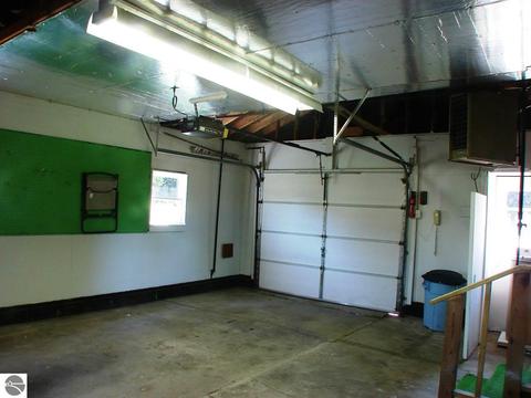 430 N Saint Johns St, Ithaca, MI 48847 photo 25