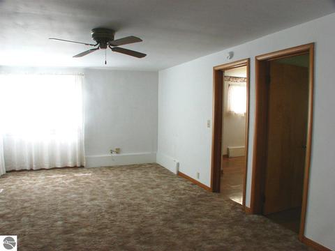 430 N Saint Johns St, Ithaca, MI 48847 photo 13