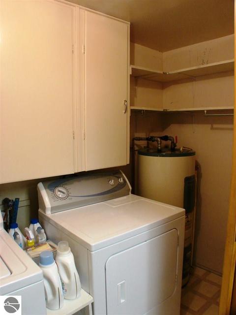 430 N Saint Johns St, Ithaca, MI 48847 photo 8