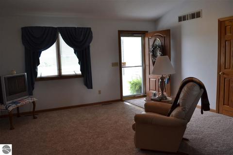 6840 S Summerton Rd, Shepherd, MI 48883 photo 7