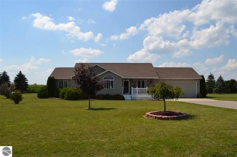 6840 S Summerton Rd, Shepherd, MI 48883 photo 1