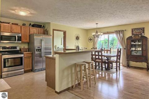 18720 Lance Ln, Interlochen, MI 49643 photo 15