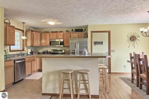 18720 Lance Ln, Interlochen, MI 49643 photo 11