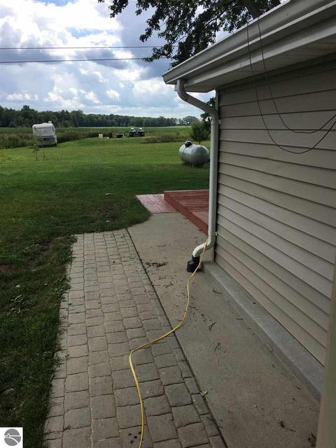 3426 E Blanchard Rd, Shepherd, MI 48883 photo 16