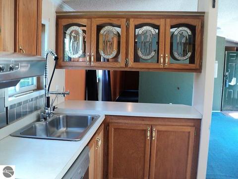 10161 E River Rd, Mount Pleasant, MI 48858 photo 3