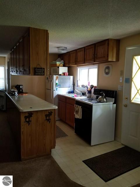 8236 Avalon Dr, Hale, MI 48739 photo 29