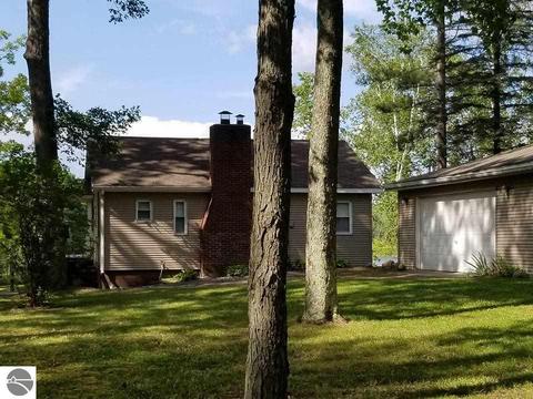 8236 Avalon Dr, Hale, MI 48739 photo 12