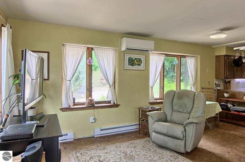 7131 E Hoxie Rd, Cedar, MI 49621 photo 9