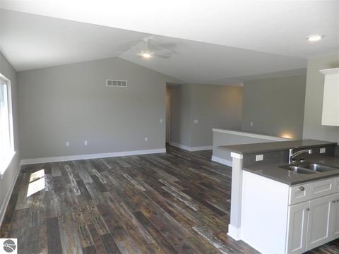 7518 E Meadows Dr, Cedar, MI 49621 photo 12