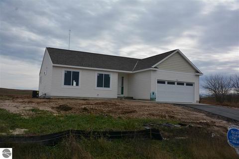 7518 E Meadows Dr, Cedar, MI 49621 photo 28