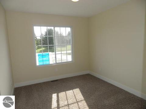 7512 E Meadows Dr, Cedar, MI 49621 photo 20