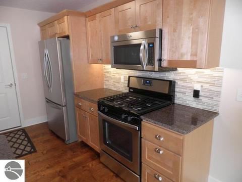 7512 E Meadows Dr, Cedar, MI 49621 photo 9