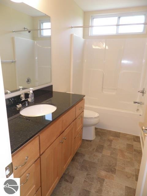 7512 E Meadows Dr, Cedar, MI 49621 photo 17