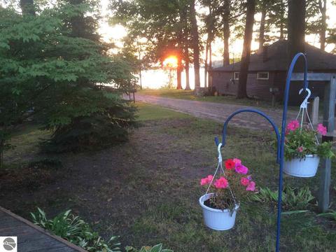 7581 Maple St, Grawn, MI 49637 photo 2