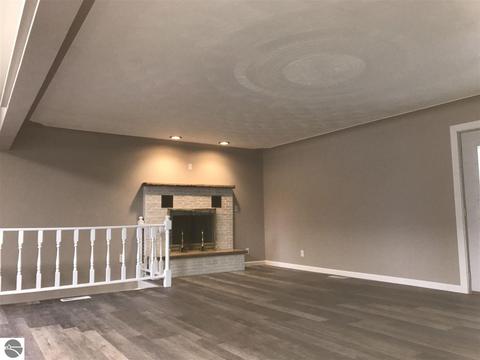 415 S Third St, Edmore, MI 48829 photo 15
