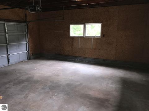 415 S Third St, Edmore, MI 48829 photo 24