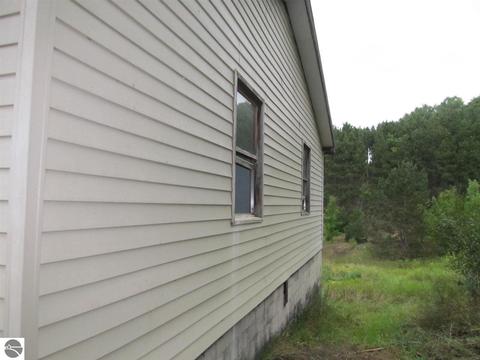 6345 E Lincoln Rd, Traverse City, MI 49684 photo 13
