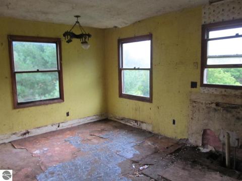 6345 E Lincoln Rd, Traverse City, MI 49684 photo 4