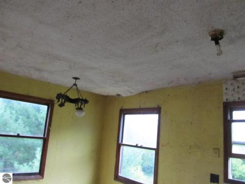 6345 E Lincoln Rd, Traverse City, MI 49684 photo 5