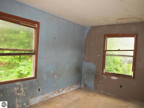 6345 E Lincoln Rd, Traverse City, MI 49684 photo 12