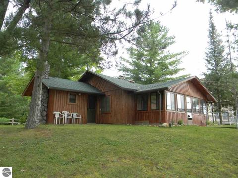 3486 South St, Lupton, MI 48635 photo 3