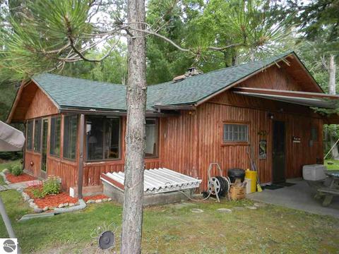 3486 South St, Lupton, MI 48635 photo 1